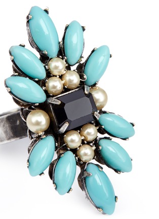 Detail View - Click To Enlarge - MIRIAM HASKELL - Swarovski crystal glass pearl ornate ring