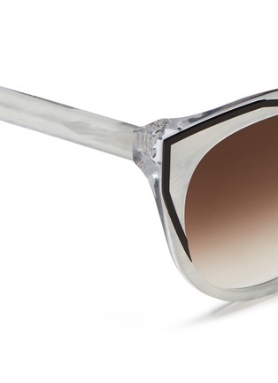 Detail View - Click To Enlarge - THIERRY LASRY - 'Polygamy' metal corner pearlescent acetate cat eye sunglasses
