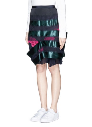 Front View - Click To Enlarge - SACAI - Open stripe chiffon plissé pleat skirt