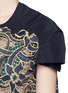 Detail View - Click To Enlarge - SACAI - Pleat underlay belted metallic embroidery lace dress