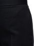 Detail View - Click To Enlarge - THE ROW - 'Resme' horn button wide leg cropped pants