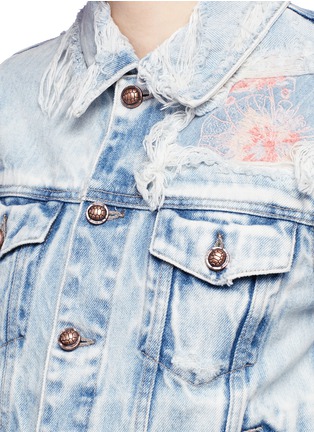 Detail View - Click To Enlarge - 72877 - 'Steppe' floral embroidered distressed denim jacket