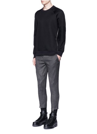Figure View - Click To Enlarge - NEIL BARRETT - Camouflage pinstripe zip cuff cropped pants