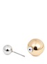 Detail View - Click To Enlarge - KENNETH JAY LANE - Contrast sphere stud earrings