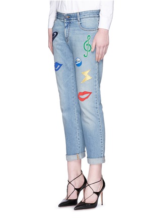 Front View - Click To Enlarge - STELLA MCCARTNEY - Embroidered patch appliqué washed jeans