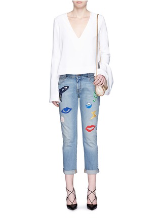 Figure View - Click To Enlarge - STELLA MCCARTNEY - Embroidered patch appliqué washed jeans