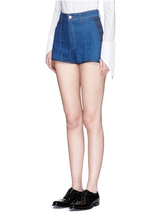 Front View - Click To Enlarge - ALEXANDER MCQUEEN - Lace-up side mini denim shorts