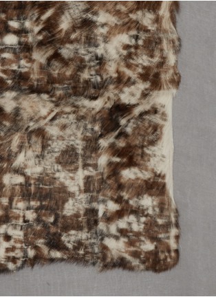 Detail View - Click To Enlarge - CUTULI CULT - 'Euriamo' goat fur panel modal-camel scarf