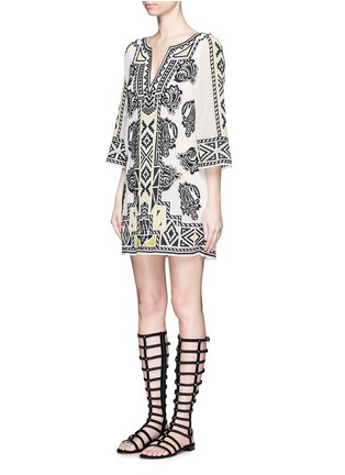 Front View - Click To Enlarge - ALICE & OLIVIA - 'Lowell' embroidery tunic dress