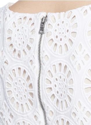 Detail View - Click To Enlarge - ALICE & OLIVIA - 'Imani' geometric floral lace dress