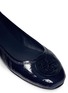 Detail View - Click To Enlarge - TORY BURCH - 'Travel' logo crinkled patent leather ballet flats