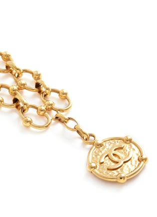 Detail View - Click To Enlarge - VINTAGE CHANEL - Logo coin chain mesh bracelet