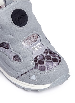 Detail View - Click To Enlarge - REEBOK - x Disney 'Versa Pump Fury JB' snakeskin embossed toddler sneakers
