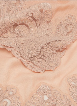 Detail View - Click To Enlarge - JANAVI - Paisley lace trim cashmere scarf
