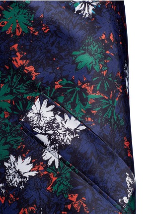 Detail View - Click To Enlarge - CÉDRIC CHARLIER - Floral print tech fabric skirt