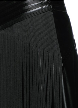 Detail View - Click To Enlarge - VICTOR ALFARO - Fringe stripe vegan leather skirt