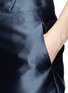 Detail View - Click To Enlarge - ARMANI COLLEZIONI - Silk blend cady shorts