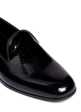 Detail View - Click To Enlarge - GIORGIO ARMANI SHOES - Chevron embossed patent leather slip-ons