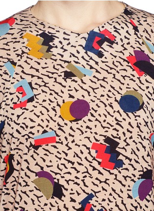Detail View - Click To Enlarge - CHLOÉ - Geometric print jersey top