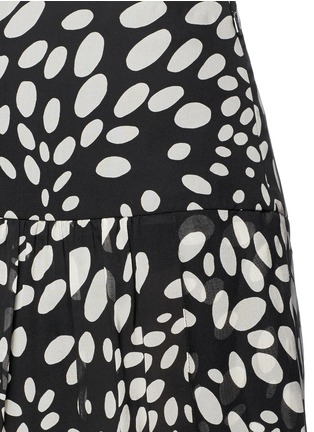 Detail View - Click To Enlarge - CHLOÉ - Oval dot print silk skirt