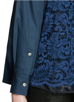 Detail View - Click To Enlarge - SACAI - Bead trim lace back shirt