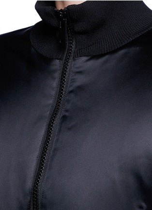 Detail View - Click To Enlarge - DKNY - Satin bomber puffer jacket
