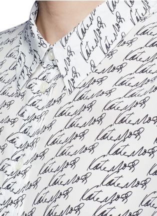 Detail View - Click To Enlarge - EQUIPMENT - 'Reese' Kate Moss print silk shirt