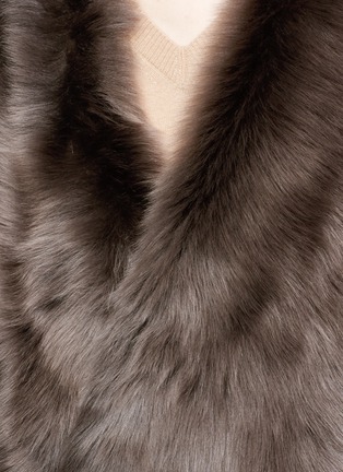 Detail View - Click To Enlarge - KARL DONOGHUE - Reversible mesh embossed lambskin shearling drape gilet
