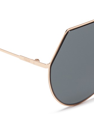Detail View - Click To Enlarge - FENDI - Metal flat aviator sunglasses