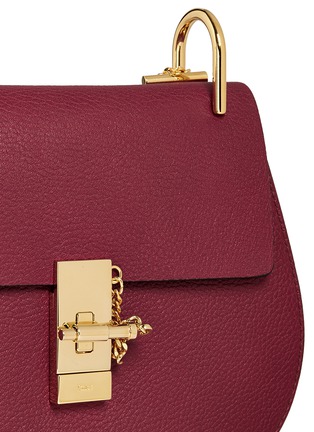 Detail View - Click To Enlarge - CHLOÉ - 'Drew' small grainy leather shoulder bag