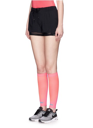 Front View - Click To Enlarge - 2XU - ''Compression Performance Run' calf sleeves
