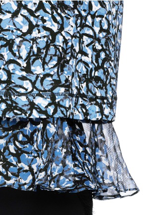 Detail View - Click To Enlarge - ELIZABETH AND JAMES - 'Swirl Tierney' print silk top