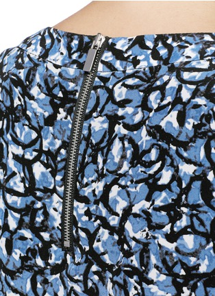 Detail View - Click To Enlarge - ELIZABETH AND JAMES - 'Swirl Tierney' print silk top