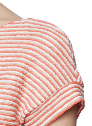 Detail View - Click To Enlarge - ARMANI COLLEZIONI - Textured stripe knit top