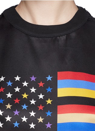 Detail View - Click To Enlarge - GIVENCHY - American flag print silk T-shirt
