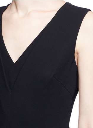 Detail View - Click To Enlarge - VINCE - Double layer V-neck jumpsuit