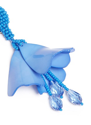 Detail View - Click To Enlarge - OSCAR DE LA RENTA - 'Mini Impatiens' petal glass crystal drop clip earrings