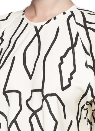 Detail View - Click To Enlarge - ELLERY - 'Marcel' lines print raglan T-shirt