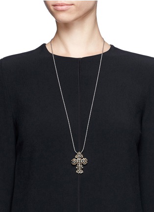  - AISHWARYA - Mounted diamond cross pendant necklace