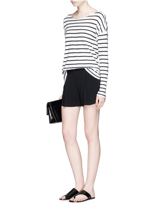 Figure View - Click To Enlarge - THEORY - 'Thoni' pleated crepe shorts