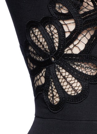 Detail View - Click To Enlarge - VICTORIA BECKHAM - Guipure lace back double crepe gown