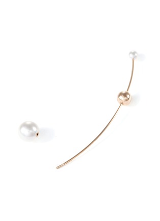 Detail View - Click To Enlarge - SOPHIE BILLE BRAHE - Elipse Trois Dor' Akoya pearl 14k yellow gold single earring