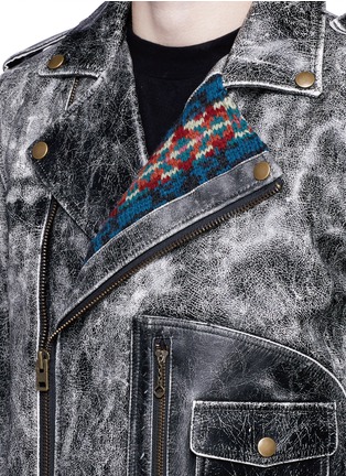 Detail View - Click To Enlarge - 72951 - Fringed intarsia trim crackle leather jacket