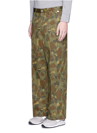 Front View - Click To Enlarge - 72951 - 'Big Heart Chino' camouflage print wide leg pants