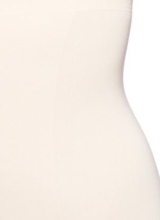 Detail View - Click To Enlarge - SPANX BY SARA BLAKELY - 'Thinstincts' high waist mid thigh shorts