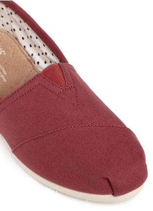 Detail View - Click To Enlarge - 90294 - Classic canvas slip-ons