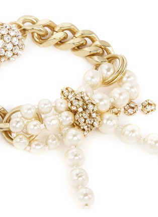 Detail View - Click To Enlarge - MIRIAM HASKELL - Crystal Baroque pearl bow chain bracelet