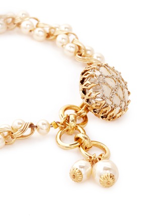 Detail View - Click To Enlarge - MIRIAM HASKELL - Tassel Baroque pearl twist bracelet