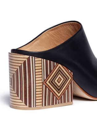 Detail View - Click To Enlarge - GABRIELA HEARST - 'Pravato' geometric print heel leather mules