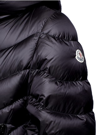 Detail View - Click To Enlarge - MONCLER - 'Akylina' padded down cape jacket